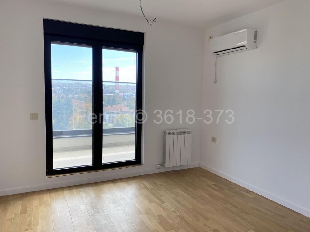 Stan na prodaju u Beogradu, Trošarina, troiposoban, 80m2, cena 224000 evra