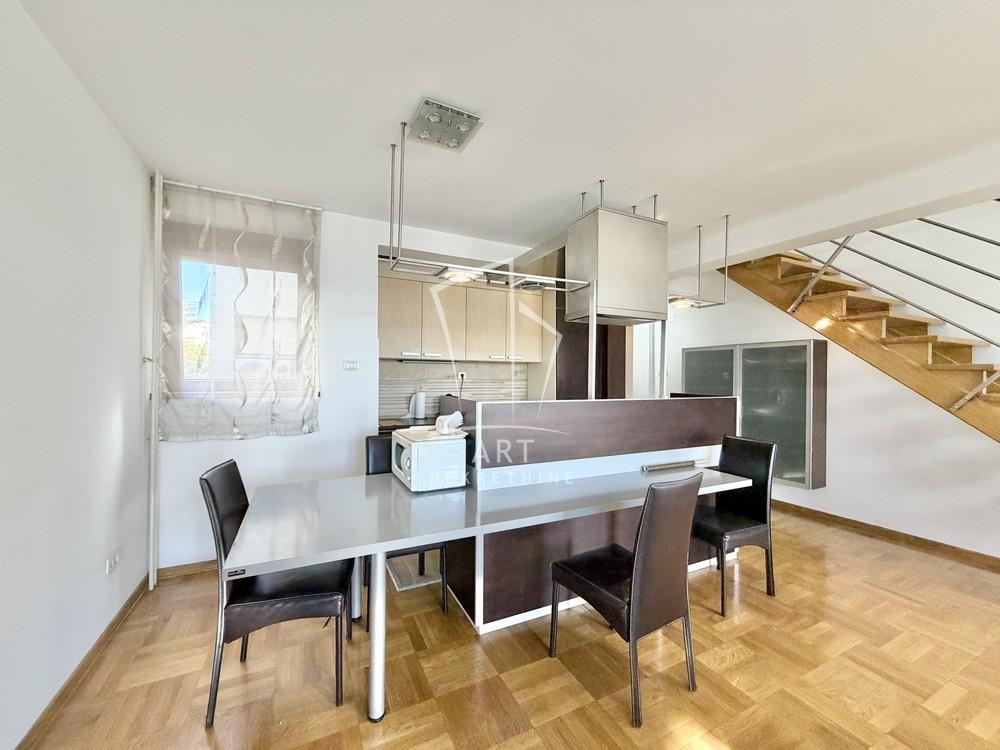 Stan na prodaju u Beogradu, Vračar, trosoban, 84m2, cena 345000 evra