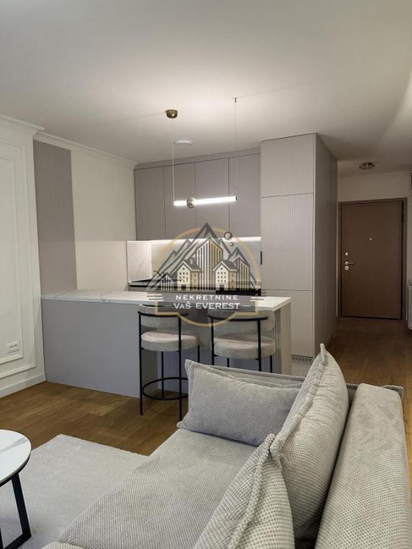 Stan na prodaju u Beogradu, Južni bulevar, jednosoban, 36m2, cena 177500 evra