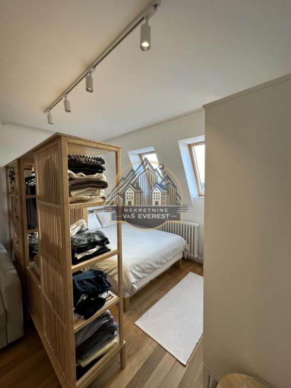 Stan na prodaju u Beogradu, Donji Dorćol, jednoiposoban, 68m2, cena 272000 evra