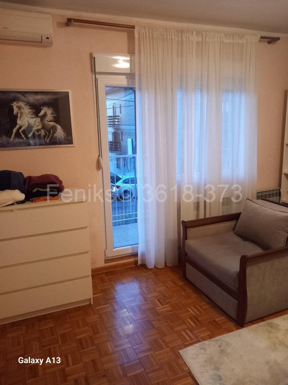 Stan na prodaju u Beogradu, Cerak, dvoiposoban, 89m2, cena 200000 evra