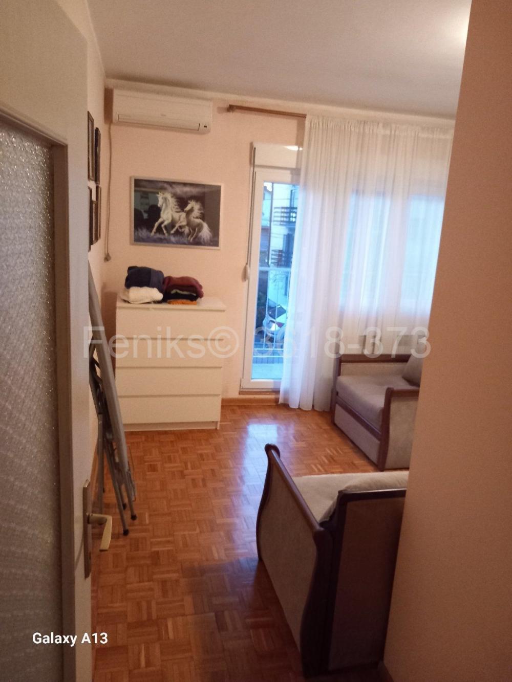 Stan na prodaju u Beogradu, Cerak, dvoiposoban, 89m2, cena 200000 evra