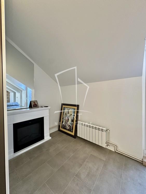 Stan na prodaju u Beogradu, Vračar, trosoban, 76m2, cena 309000 evra