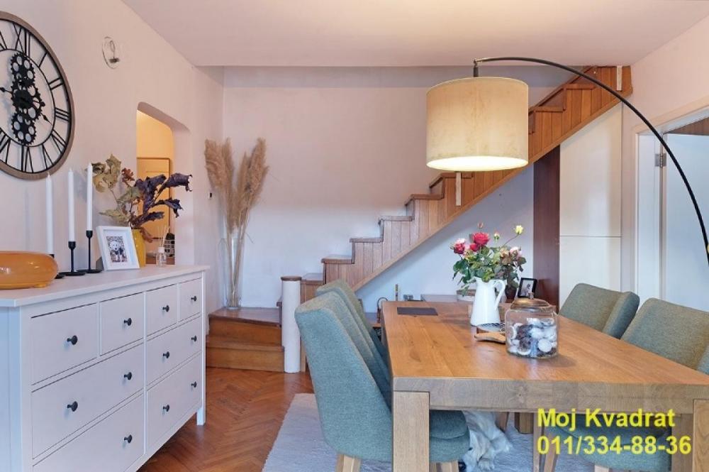 Stan na prodaju u Beogradu, Bežanijska kosa, trosoban, 81m2, cena 269000 evra