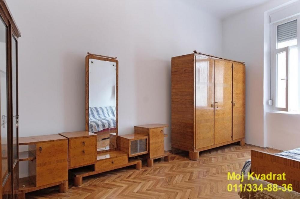 Stan na prodaju u Beogradu, Hadžipopovac, cetvorosoban, 75m2, cena 225000 evra