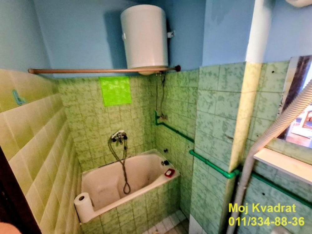 Stan na prodaju u Beogradu, Beograd (Ekonomski fakultet), jednosoban, 36m2, cena 175000 evra