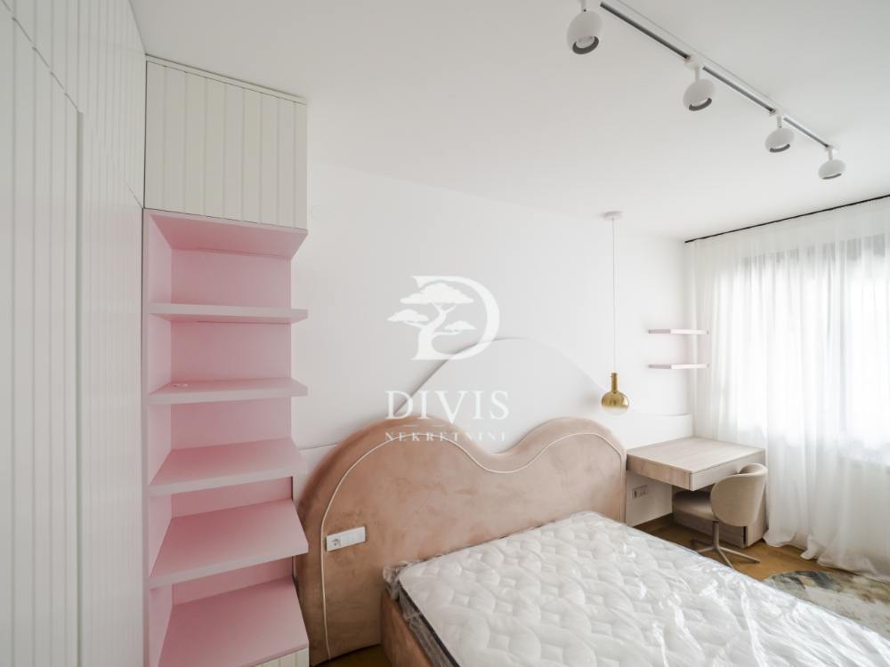 Stan na prodaju u Beogradu, Rakovica,Vidikovac, cetvorosoban, 110m2, cena 340000 evra