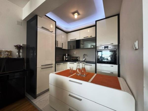 Stan na prodaju u Beogradu, Cvetanova ćuprija, trosoban, 87m2, cena 199900 evra