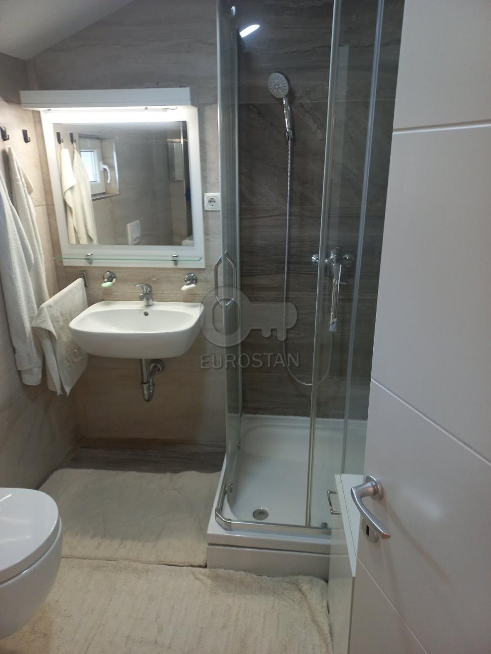 Stan na prodaju u Beogradu, Zvezdara, dvosoban, 50m2, cena 123000 evra