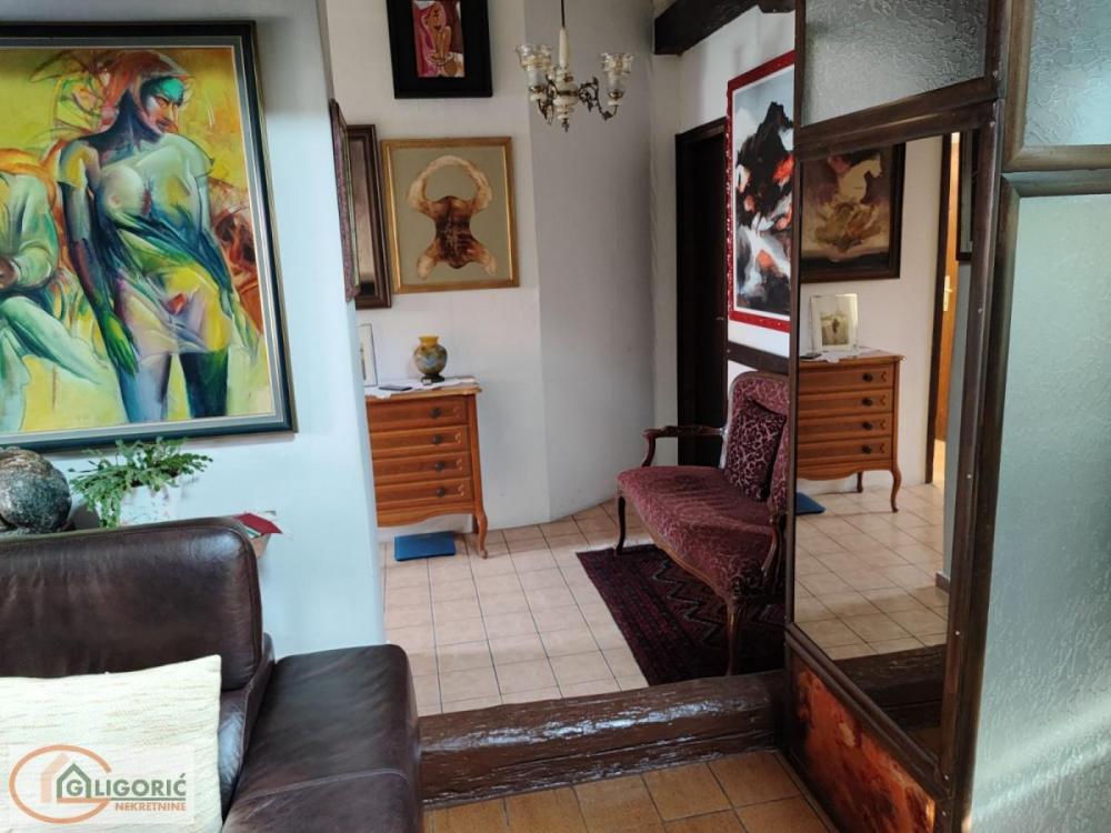 Stan na prodaju u Beogradu, Savski venac, cetvorosoban, 95m2, cena 295000 evra