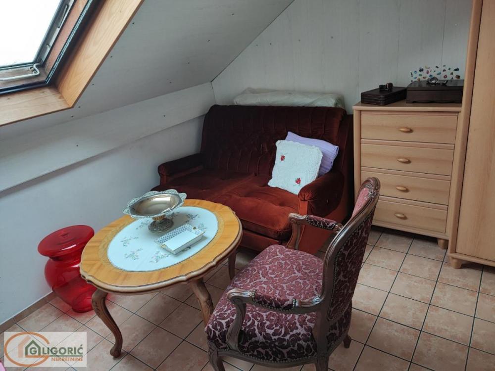 Stan na prodaju u Beogradu, Savski venac, cetvorosoban, 95m2, cena 295000 evra