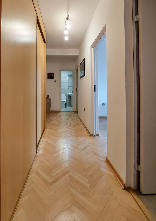 Stan na prodaju u Beogradu, Botanička bašta, trosoban, 88m2, cena 295000 evra