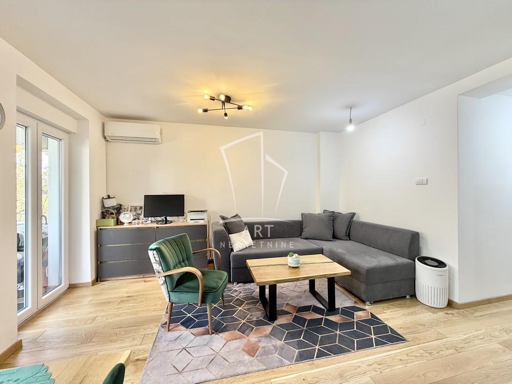 Stan na prodaju u Beogradu, Rakovica, dvosoban, 51m2, cena 144900 evra