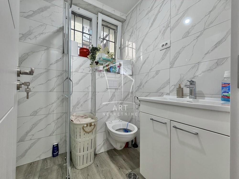 Stan na prodaju u Beogradu, Rakovica, dvosoban, 51m2, cena 144900 evra