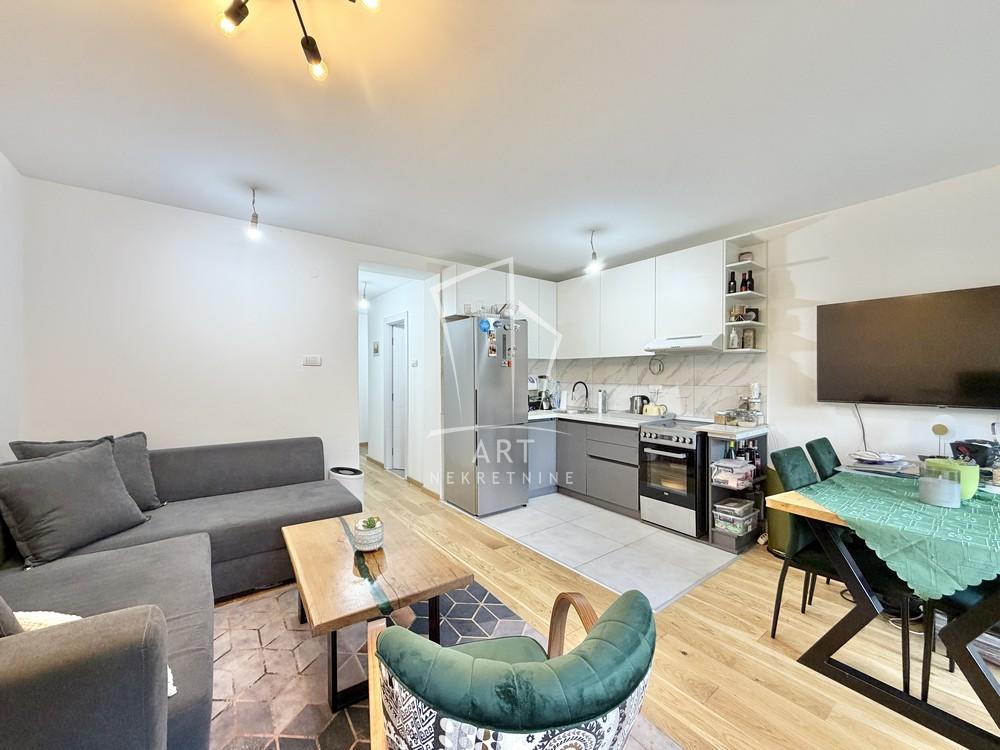 Stan na prodaju u Beogradu, Rakovica, dvosoban, 51m2, cena 144900 evra