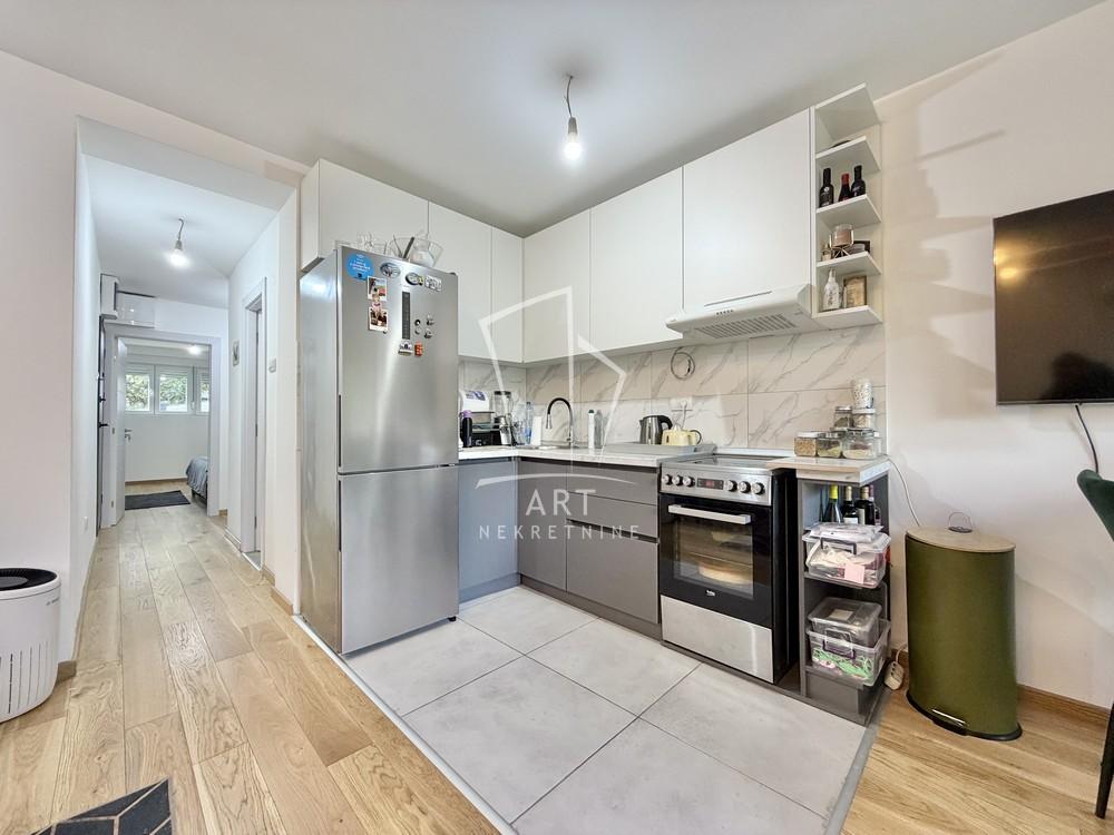 Stan na prodaju u Beogradu, Rakovica, dvosoban, 51m2, cena 144900 evra