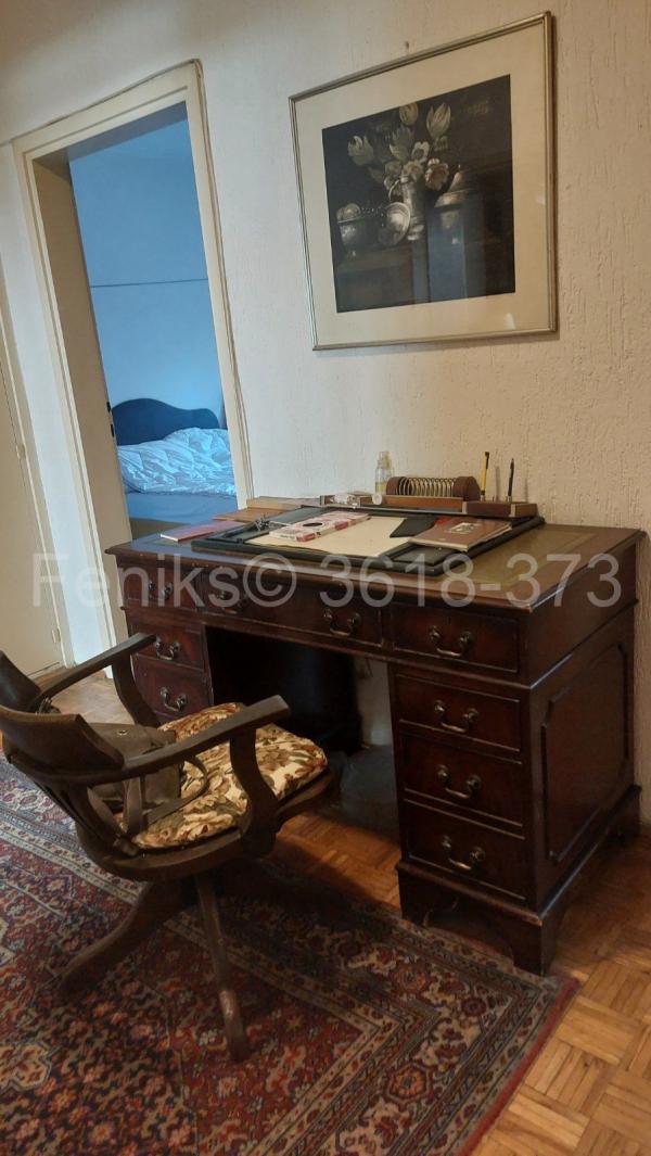 Stan na prodaju u Beogradu, trosoban, 89m2, cena 280000 evra