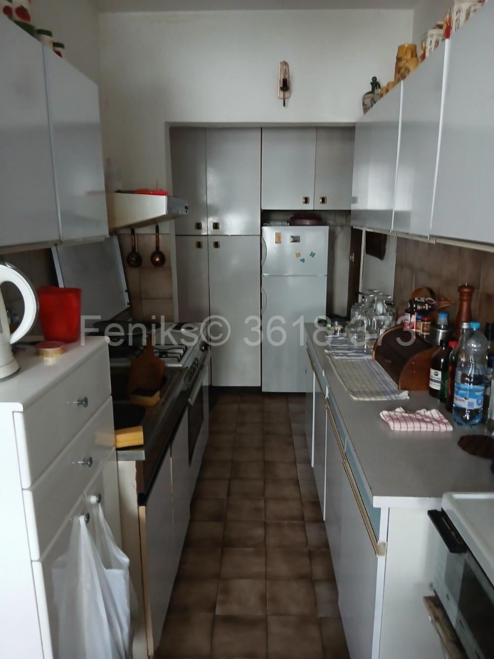 Stan na prodaju u Beogradu, trosoban, 89m2, cena 280000 evra