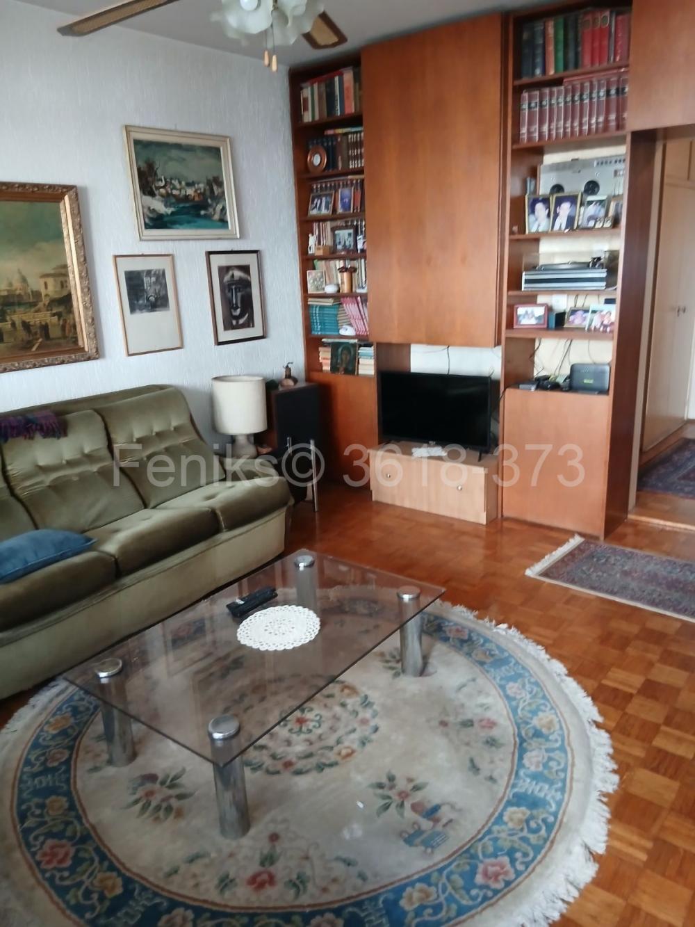 Stan na prodaju u Beogradu, trosoban, 89m2, cena 280000 evra