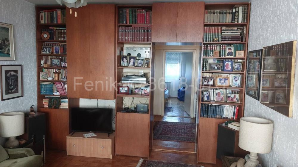 Stan na prodaju u Beogradu, trosoban, 89m2, cena 280000 evra