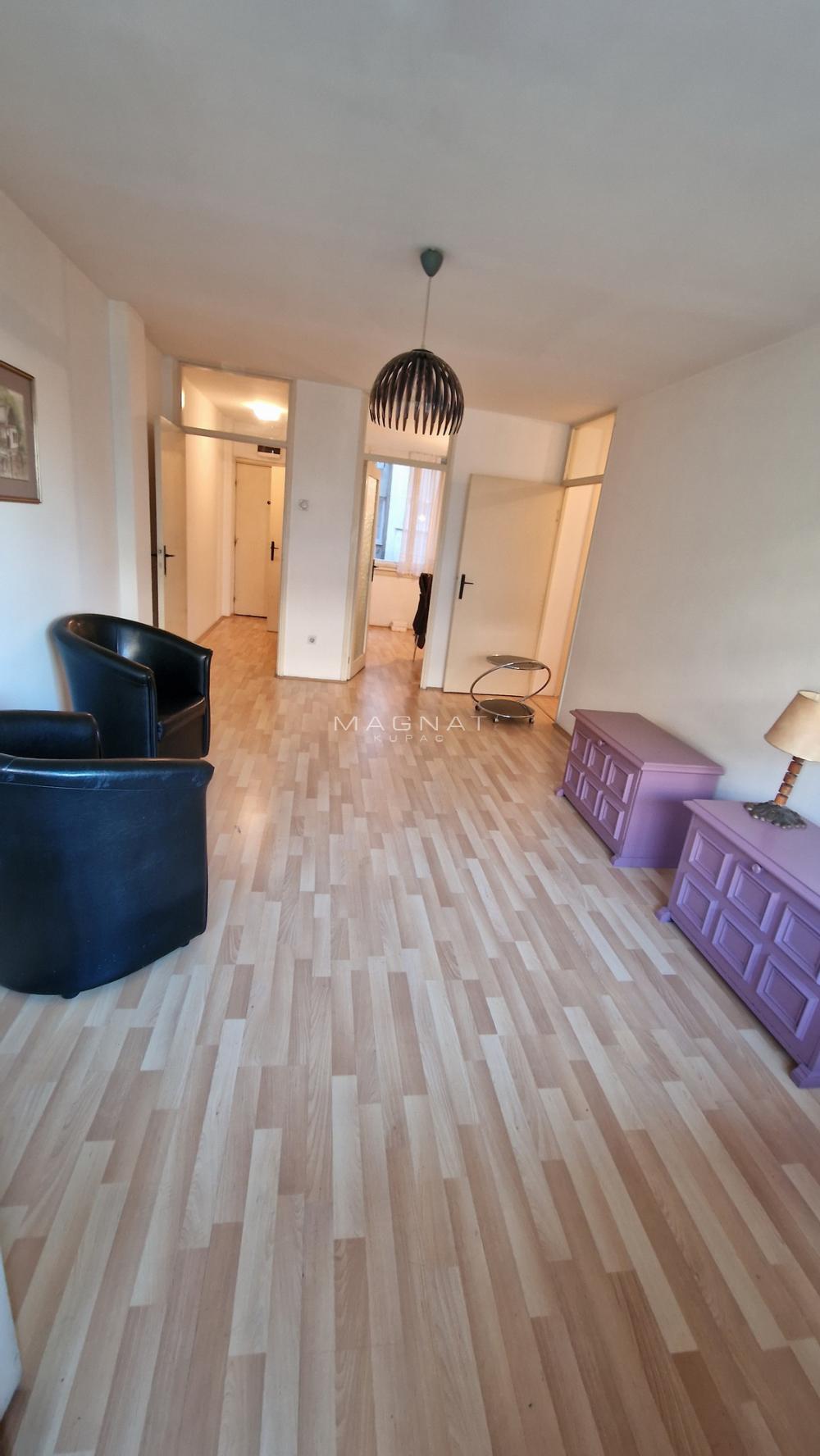 Stan na prodaju u Beogradu, Novi Beograd, jednosoban, 45m2, cena 169000 evra