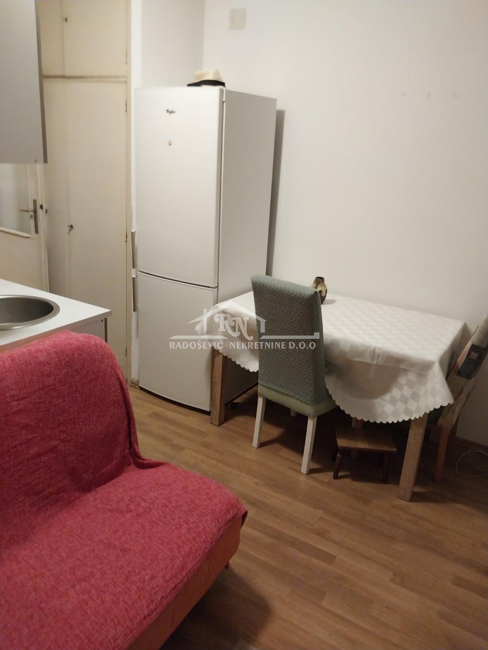 Stan na prodaju u Beogradu, Miljakovac, jednosoban, 38m2, cena 98000 evra