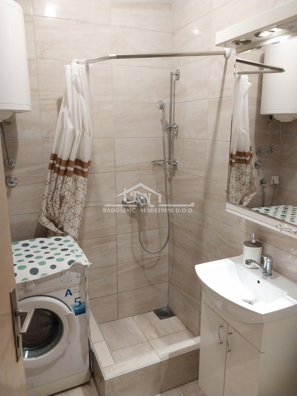 Stan na prodaju u Beogradu, Miljakovac, jednosoban, 38m2, cena 98000 evra