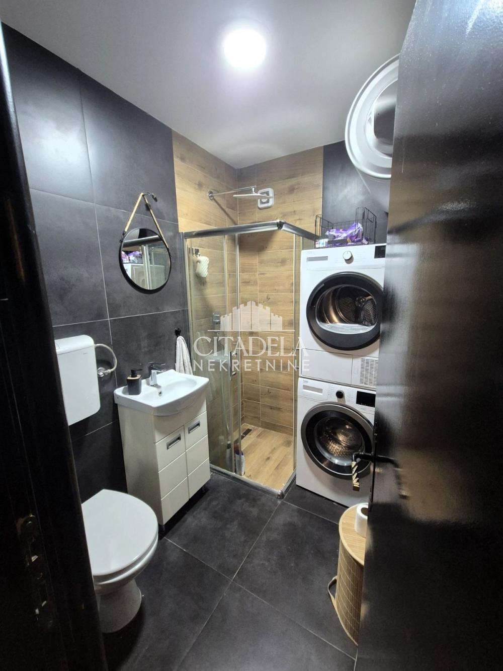 Stan na prodaju u Beogradu, Rakovica, jednoiposoban, 47m2, cena 119900 evra