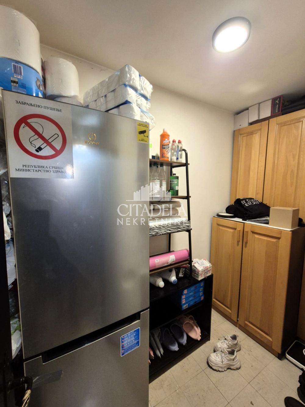 Stan na prodaju u Beogradu, Rakovica, jednoiposoban, 47m2, cena 119900 evra