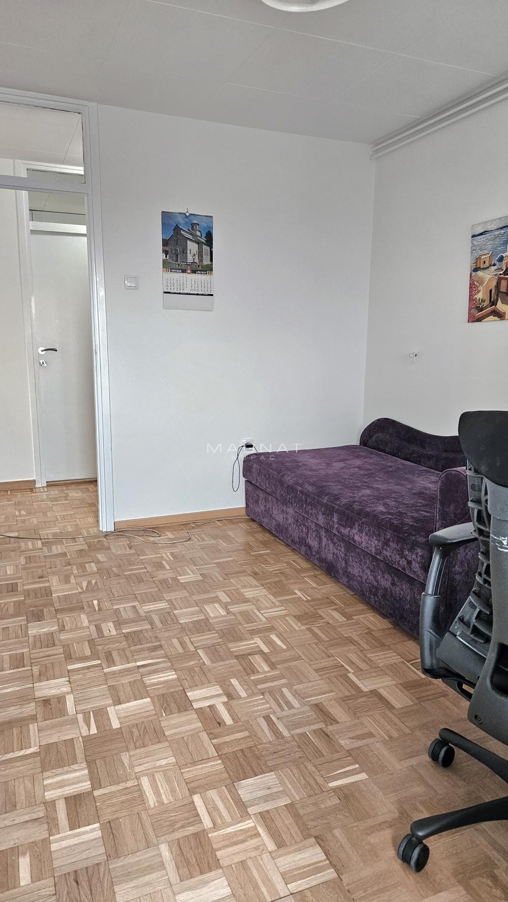 Stan na prodaju u Beogradu, Novi Beograd blok 45 (TC Enjub), trosoban, 90m2, cena 333000 evra