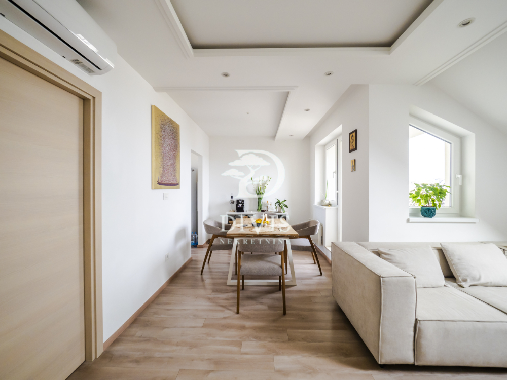 Stan na prodaju u Beogradu, Voždovac, cetvorosoban, 82m2, cena 287000 evra