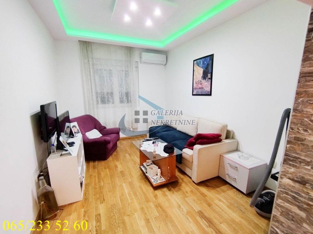 Stan na prodaju u Beogradu, Rakovica, trosoban, 56m2, cena 139500 evra