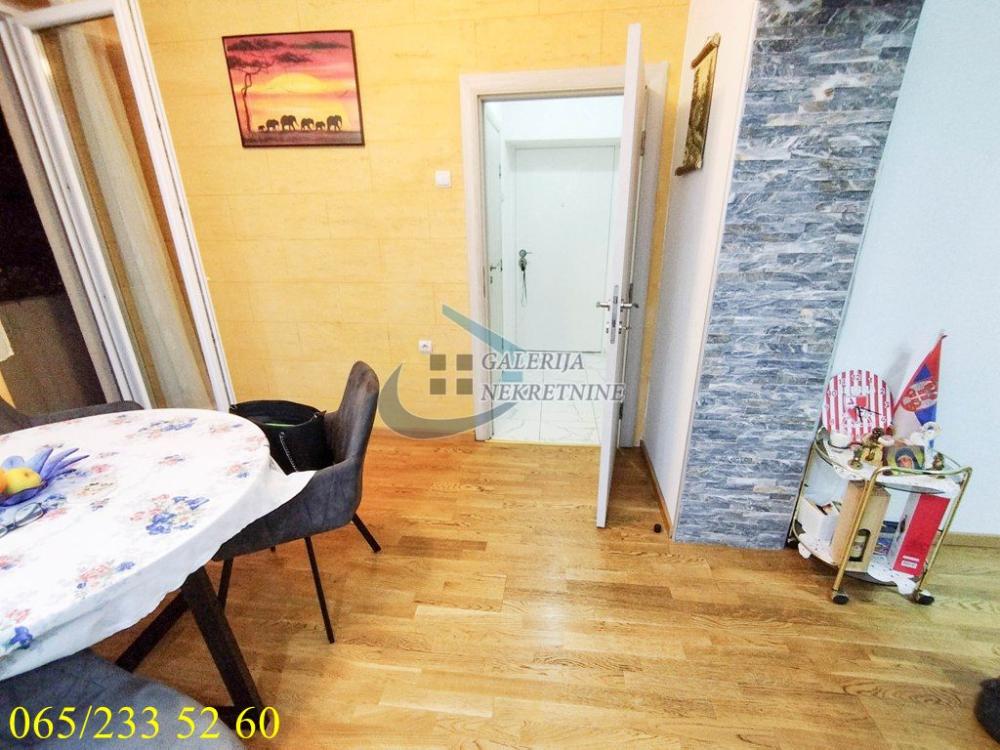 Stan na prodaju u Beogradu, Rakovica, trosoban, 56m2, cena 139500 evra