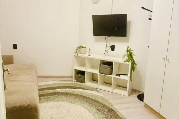 Stan na prodaju u Beogradu, Stari grad,Obilićev venac, jednoiposoban, 33m2, cena 144000 evra