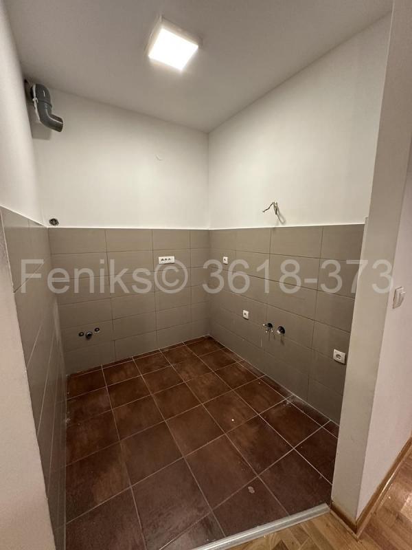 Stan na prodaju u Beogradu, Banovo brdo, dvosoban, 67m2, cena 192000 evra