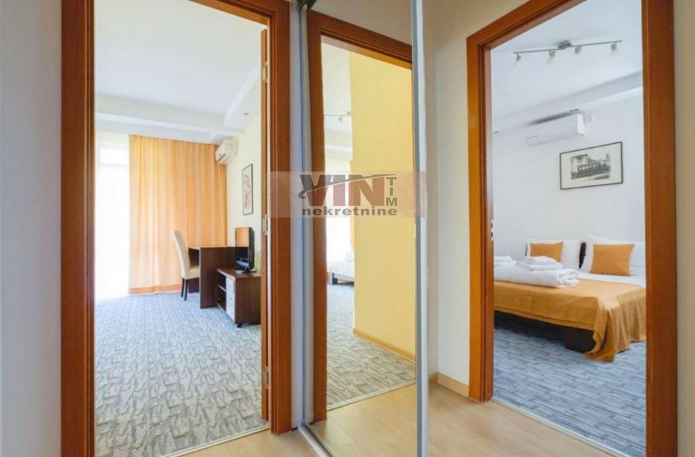 Stan na prodaju u Beogradu, Bulevar oslobođenja Beograd, dvosoban, 50m2, cena 164000 evra