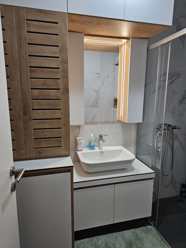 Stan na prodaju u Beogradu, Višnjička banja, dvosoban, 46m2, cena 160000 evra