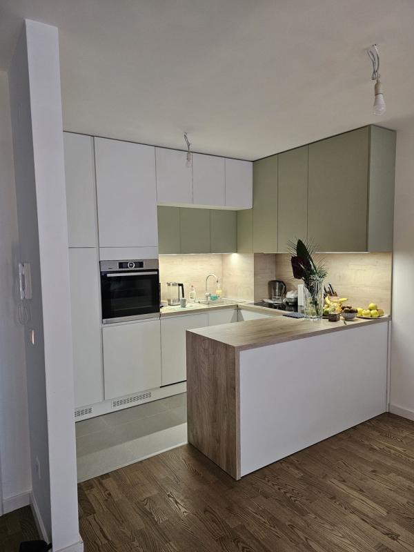 Stan na prodaju u Beogradu, Višnjička banja, dvosoban, 46m2, cena 160000 evra