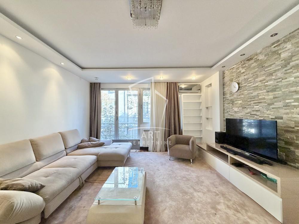 Stan na prodaju u Beogradu, Stari grad, trosoban, 88m2, cena 358400 evra