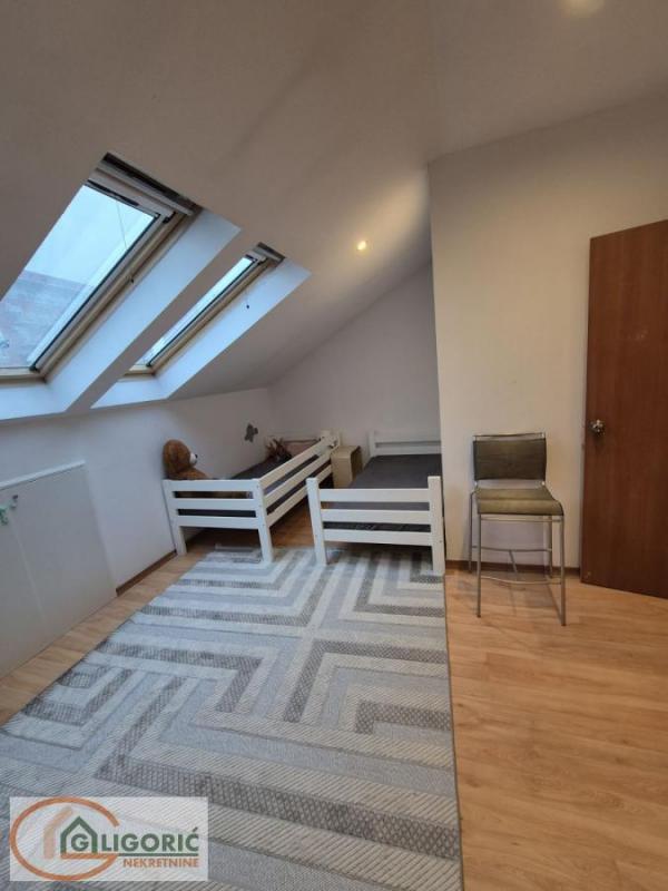 Stan na prodaju u Beogradu, Konjarnik, trosoban, 98m2, cena 212000 evra