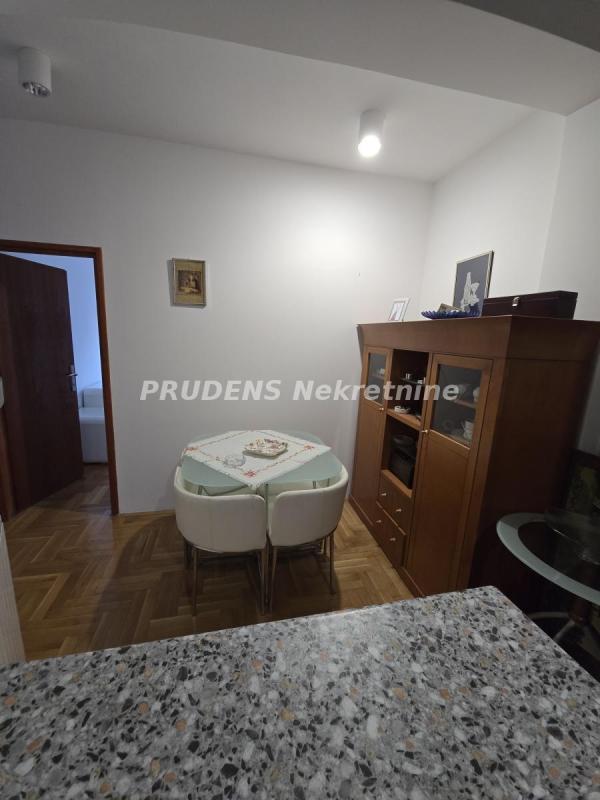 Stan na prodaju u Beogradu, Hadžipopovac, dvosoban, 65m2, cena 210000 evra