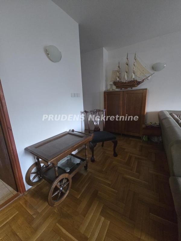 Stan na prodaju u Beogradu, Hadžipopovac, dvosoban, 65m2, cena 210000 evra