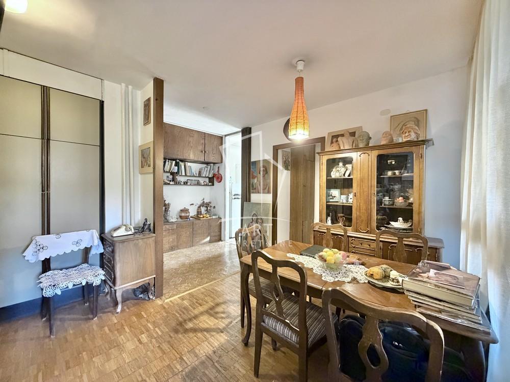 Stan na prodaju u Beogradu, Rakovica, trosoban, 77m2, cena 199000 evra