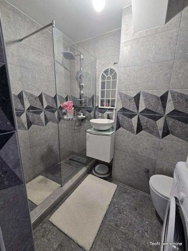 Stan na prodaju u Beogradu, Mirijevo, jednoiposoban, 41m2, cena 135000 evra