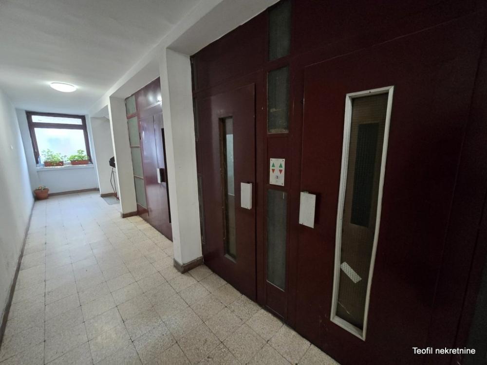 Stan na prodaju u Beogradu, Mirijevo, jednoiposoban, 41m2, cena 135000 evra