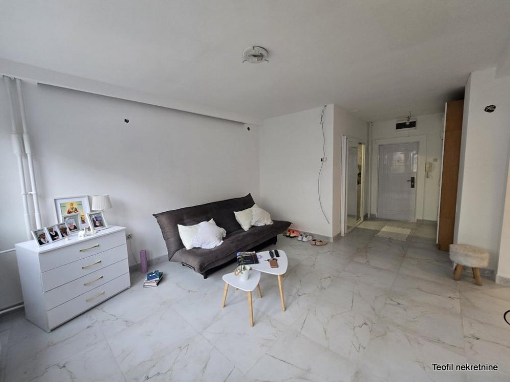 Stan na prodaju u Beogradu, Mirijevo, jednoiposoban, 41m2, cena 135000 evra