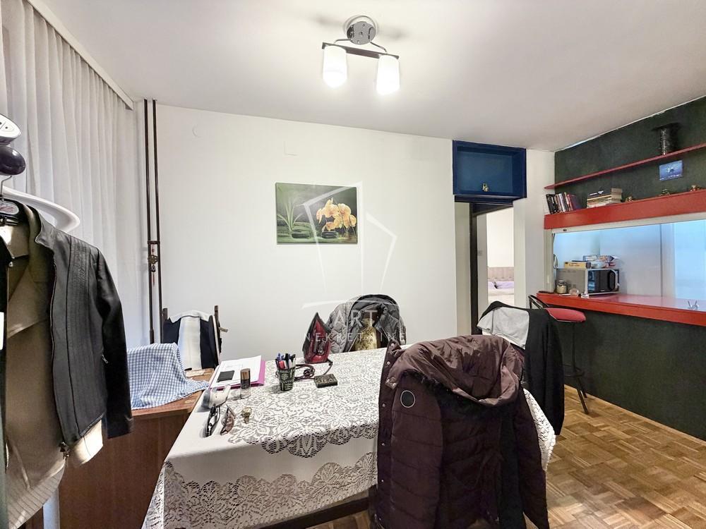 Stan na prodaju u Beogradu, Banjica, cetvorosoban, 85m2, cena 225000 evra