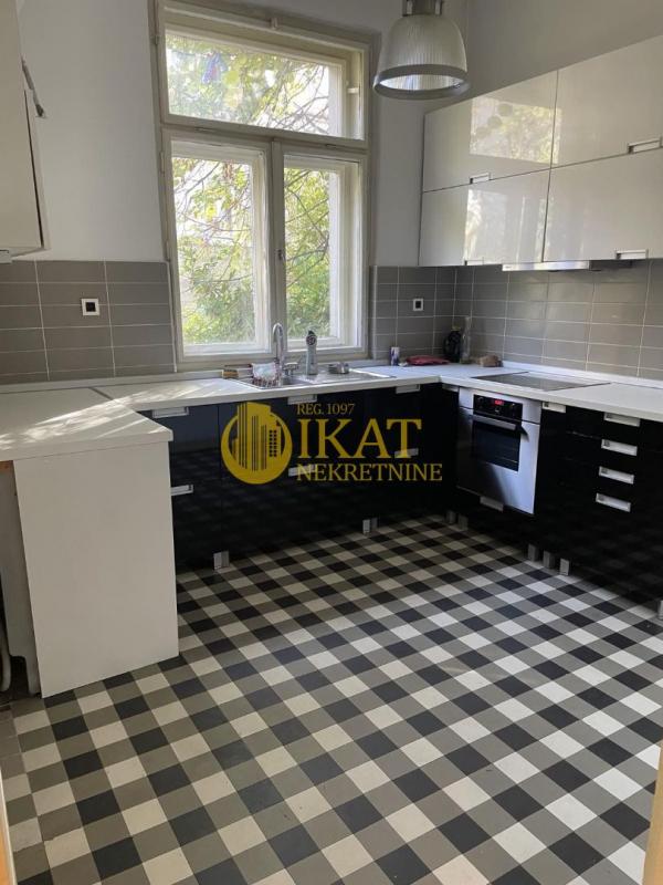 Stan na prodaju u Beogradu, Senjak, cetvorosoban, 113m2, cena 430000 evra