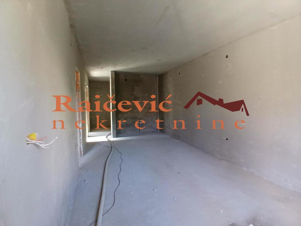 Stan na prodaju u Beogradu, Gornji grad, trosoban, 60m2, cena 179596 evra