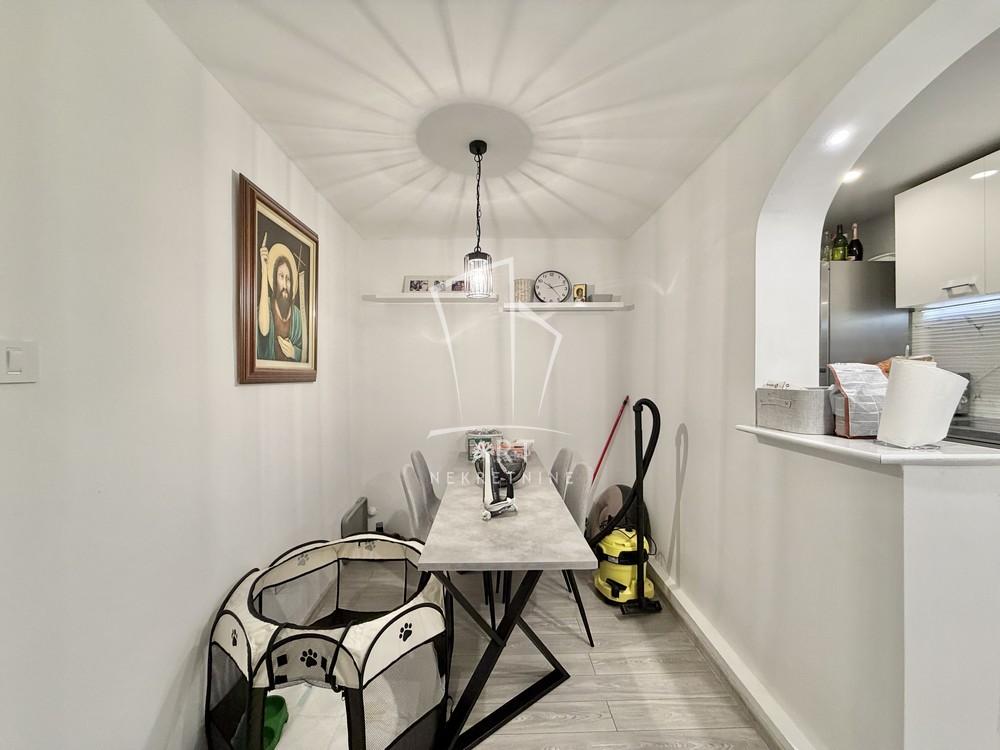 Stan na prodaju u Beogradu, Vojvode Stepe, dvoiposoban, 36m2, cena 230000 evra